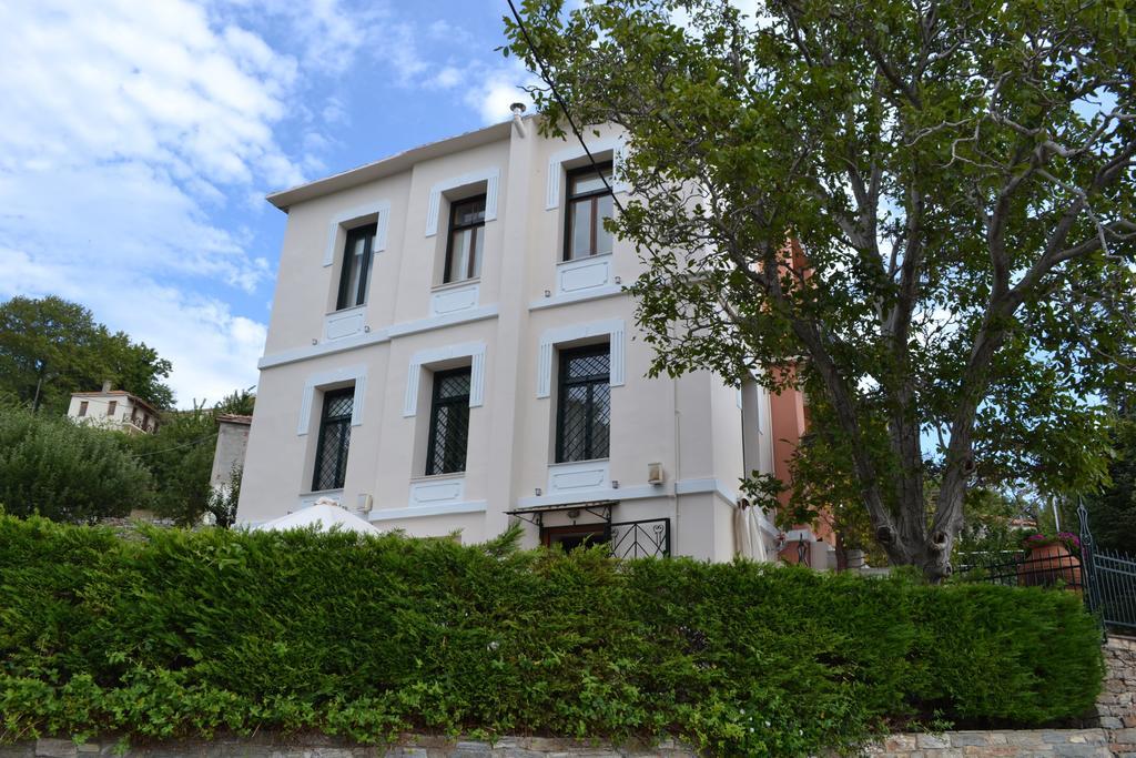 Vogiatzopoulou Guesthouse Agios Georgios Nilias Buitenkant foto