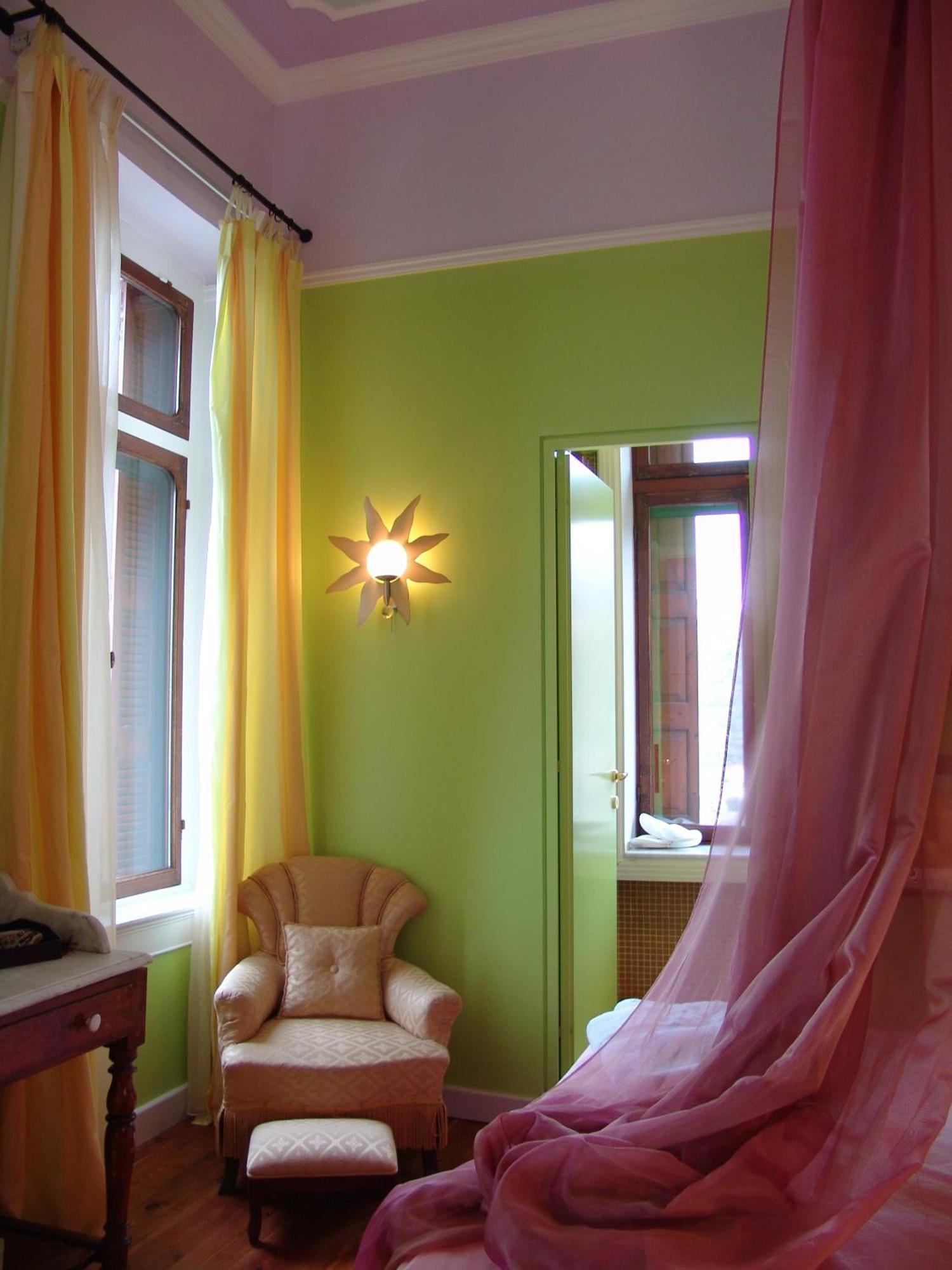 Vogiatzopoulou Guesthouse Agios Georgios Nilias Kamer foto