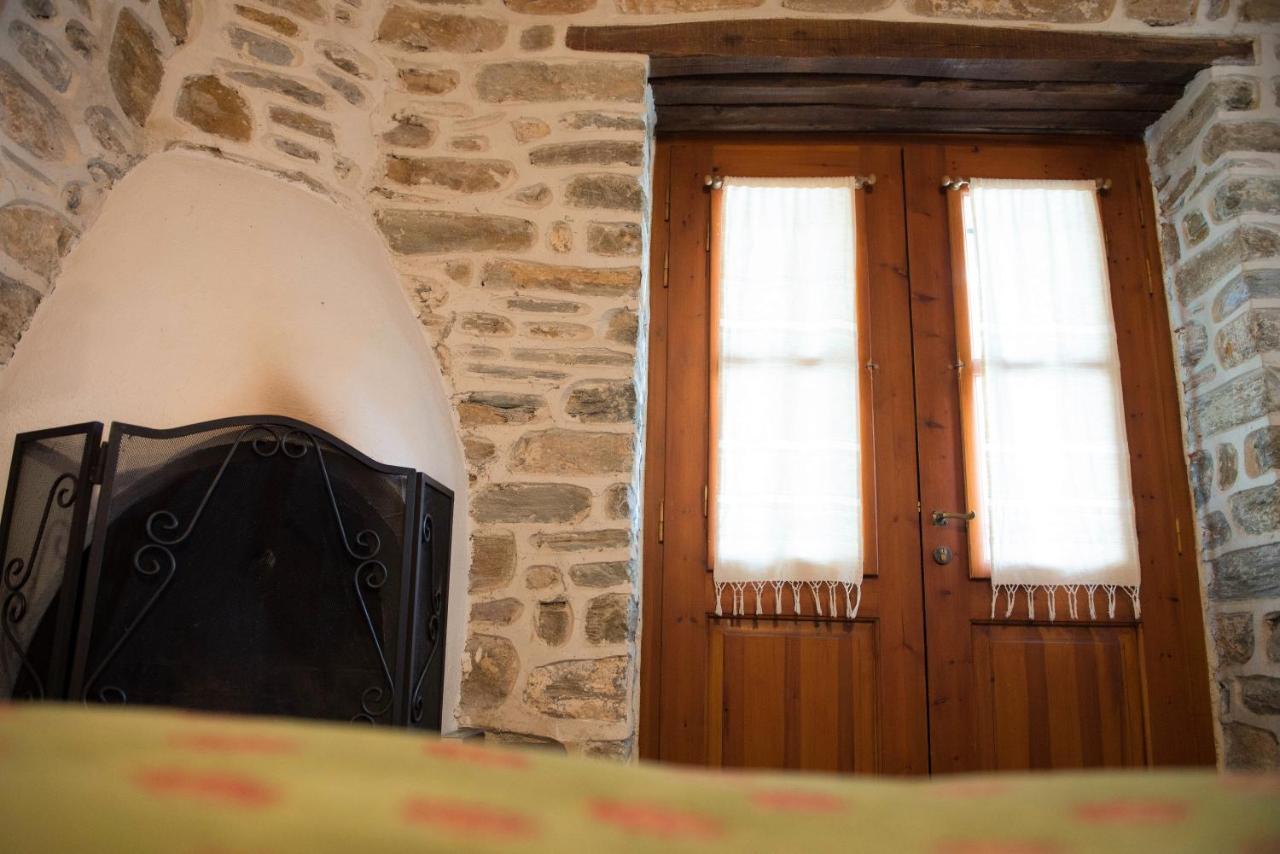 Vogiatzopoulou Guesthouse Agios Georgios Nilias Kamer foto